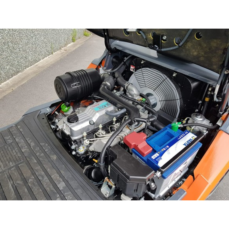Дизельний навантажувач TOYOTA 02-8 FD25.