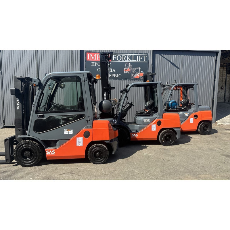 Газовий навантажувач TOYOTA 02-8FGF15