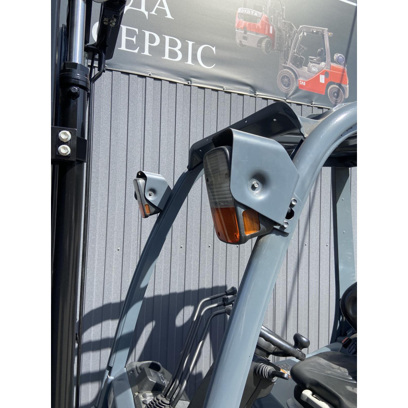 Газовий навантажувач TOYOTA 02-8FGF15