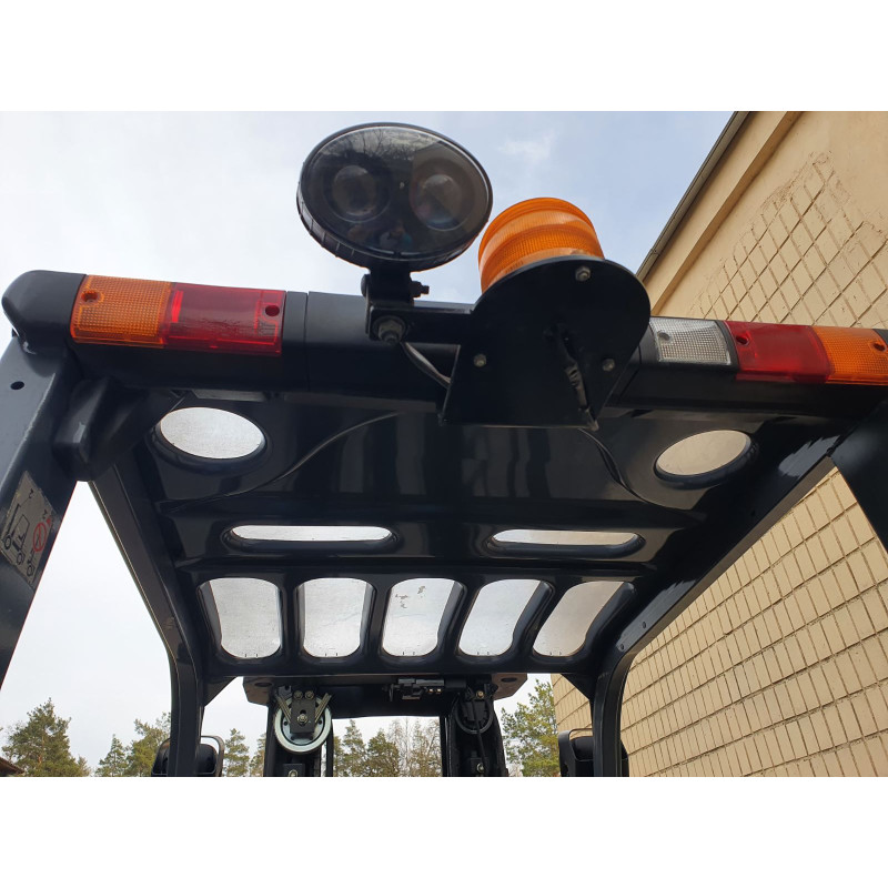 Газовый погрузчик TOYOTA 02-8FGF15