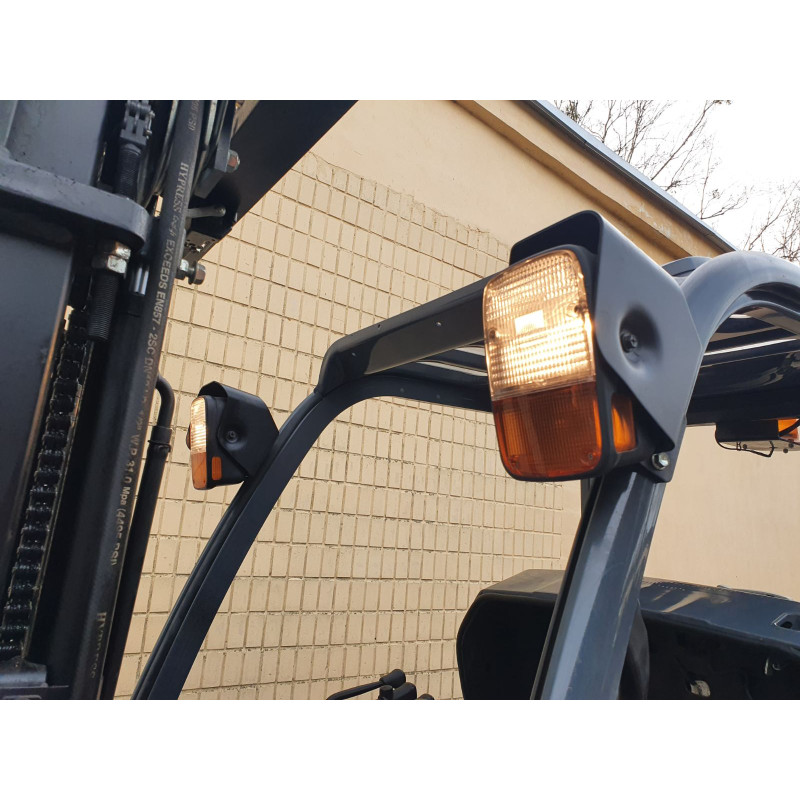 Газовый погрузчик TOYOTA 02-8FGF15