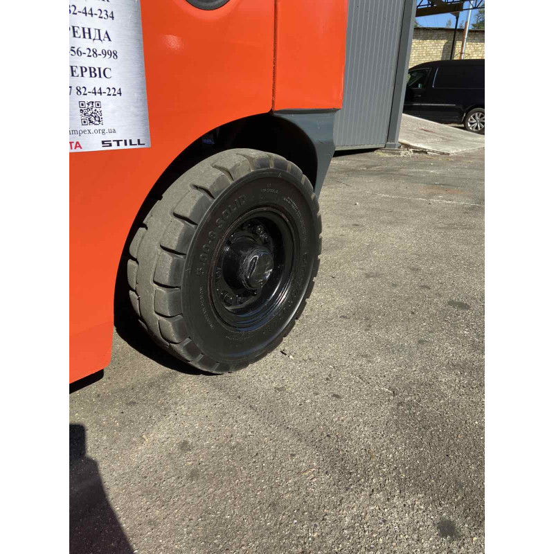 Газовий навантажувач TOYOTA 02-8FGF18