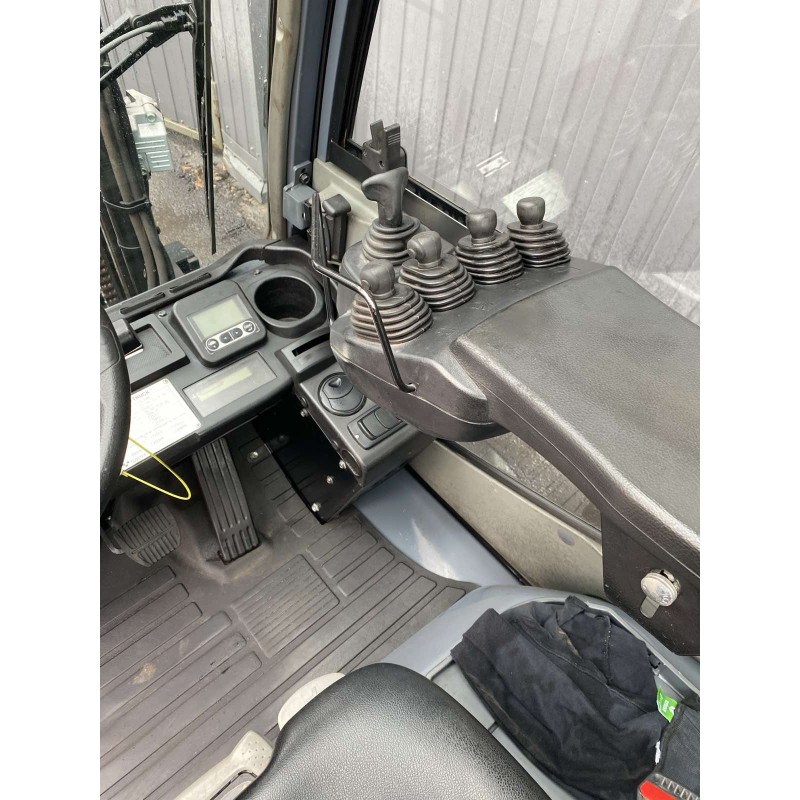 Навантажувач газовий TOYOTA 02-8FGF25