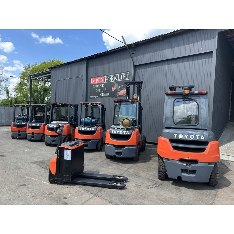 Навантажувач газовий TOYOTA 02-8FGF25