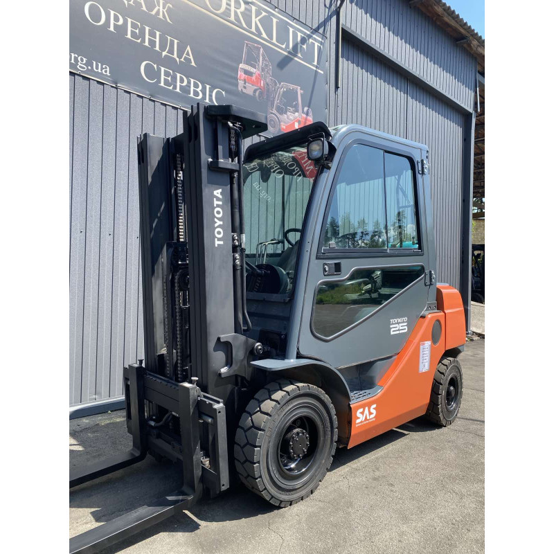 Навантажувач газовий TOYOTA 02-8FGF25