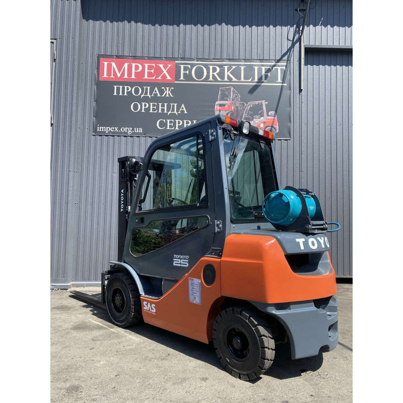 Навантажувач газовий TOYOTA 02-8FGF25