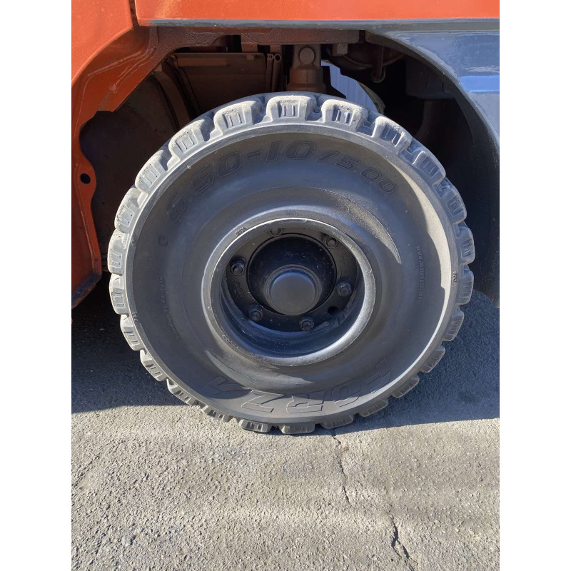 Погрузчик газовый TOYOTA 02-8FGJF35