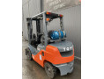 Навантажувач газ-бензиновий TOYOTA 32-8FG25