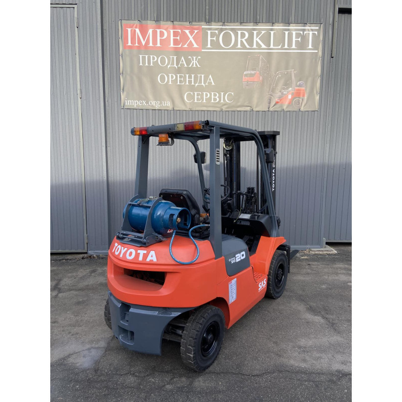Газовый погрузчик TOYOTA 42-7FGF20