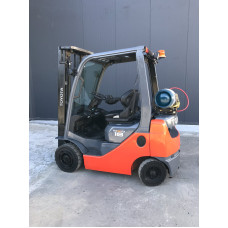 Газовий навантажувач TOYOTA 02-8 FGF15.