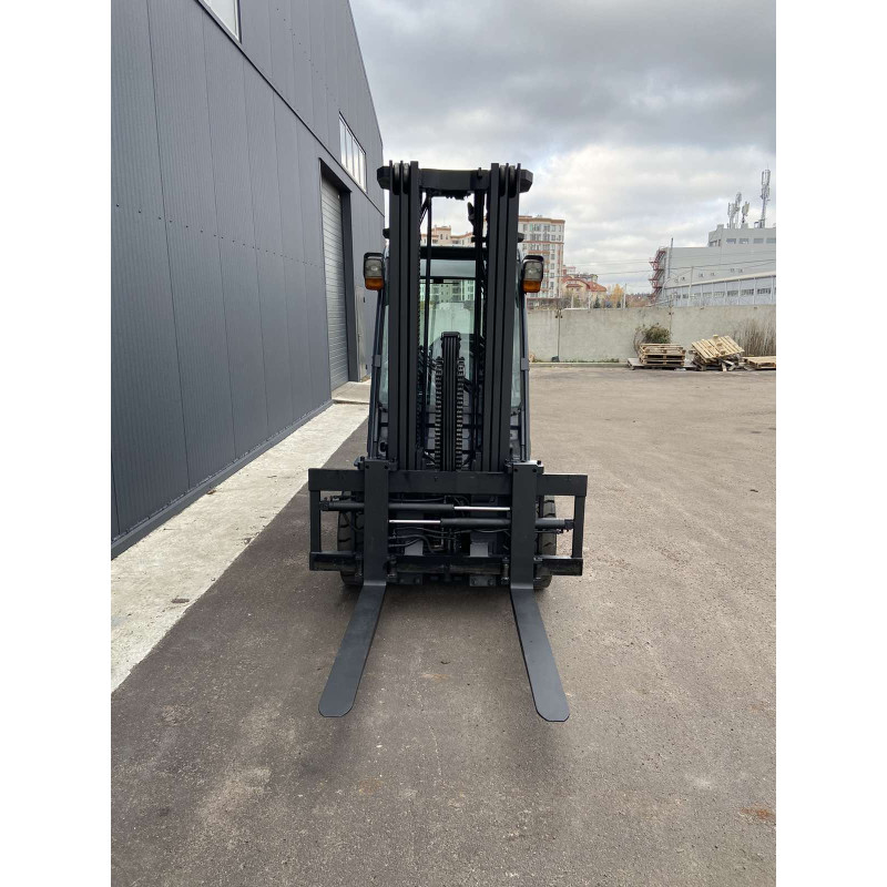 Газовий навантажувач TOYOTA 02-8FGJF35
