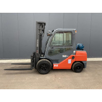 Газовый погрузчик TOYOTA 02-8FGJF35