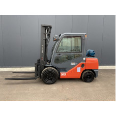 Газовий навантажувач TOYOTA 02-8FGJF35