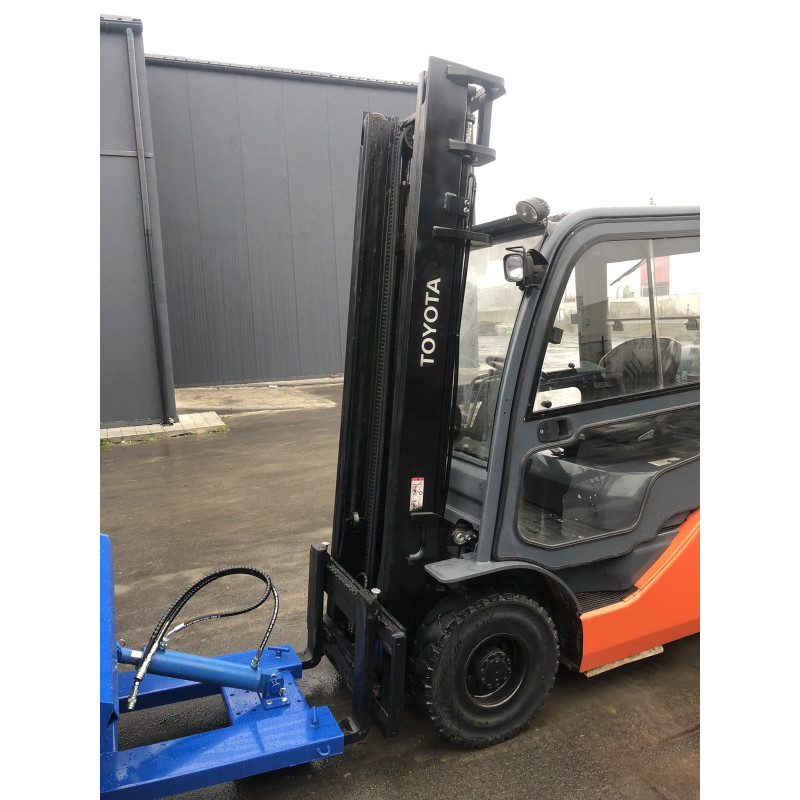 Газовий навантажувач TOYOTA 02-8FGF25.