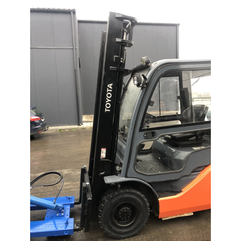 Газовий навантажувач TOYOTA 02-8FGF25.