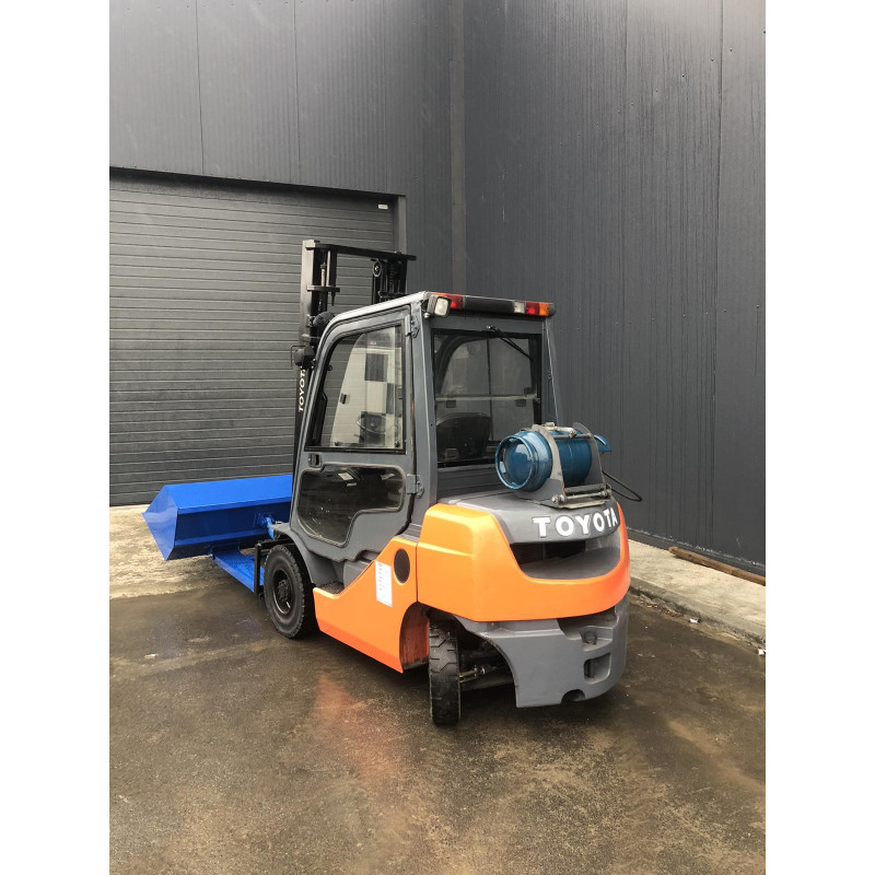 Газовий навантажувач TOYOTA 02-8FGF25.