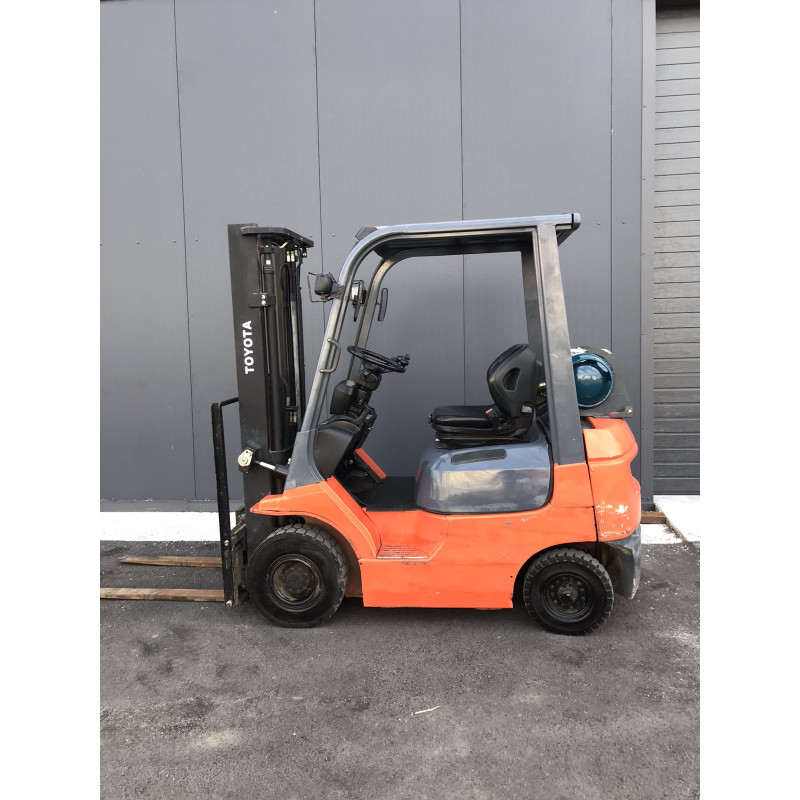 Газовий навантажувач TOYOTA 42-7FGF15
