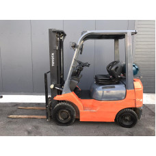 Газовый погрузчик TOYOTA 42-7FGF15