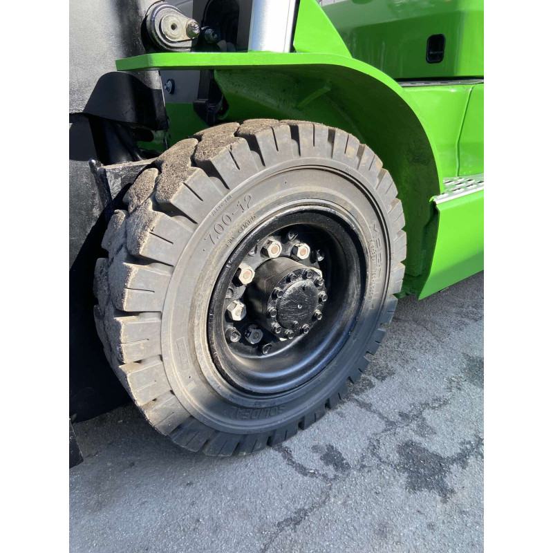 Дизельный погрузчик TOYOTA CESAB M325D