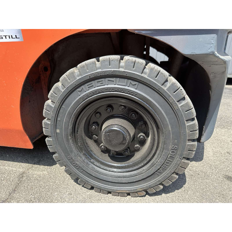 Дизельний навантажувач TOYOTA 02-8FDF15