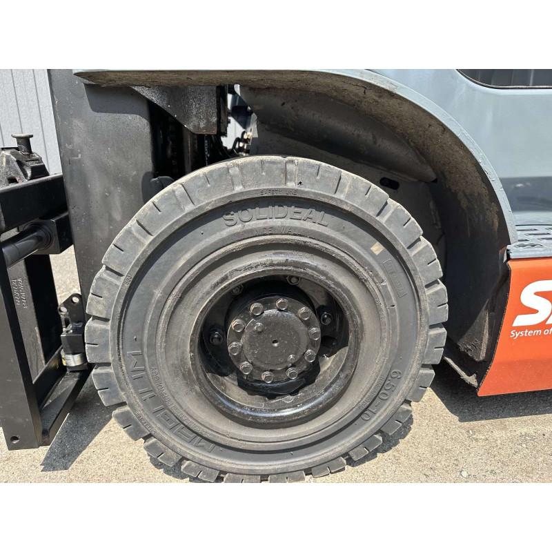 Дизельний навантажувач TOYOTA 02-8FDF15