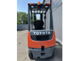Дизельний навантажувач TOYOTA 02-8FDF15