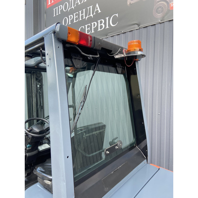 Дизельний навантажувач TOYOTA 02-8FDF25