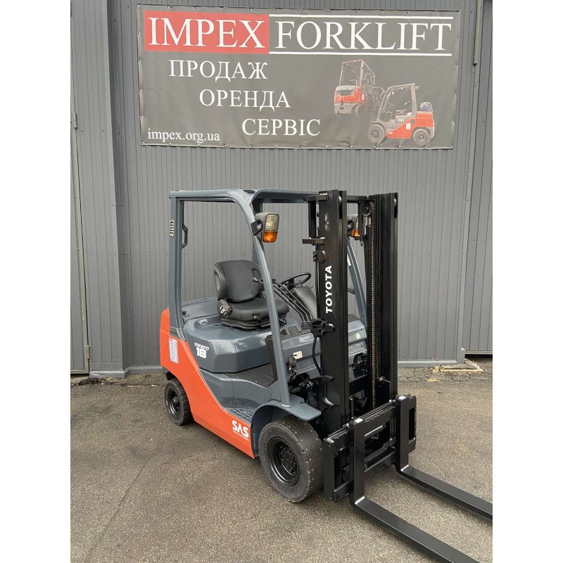 Дизельный погрузчик TOYOTA 62-8FD18