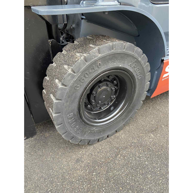 Дизельный погрузчик TOYOTA 62-8FD18