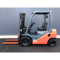 Дизельный погрузчик TOYOTA 02-8FD20