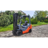 Дизельный погрузчик TOYOTA 02-8FDF15