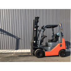 Газовий навантажувач TOYOTA 02-8FGKF20.