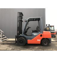 Газовий навантажувач TOYOTA 02-8FGF30.