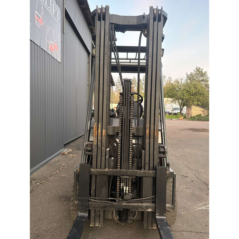 Электрический погрузчик TOYOTA 7FBMF25