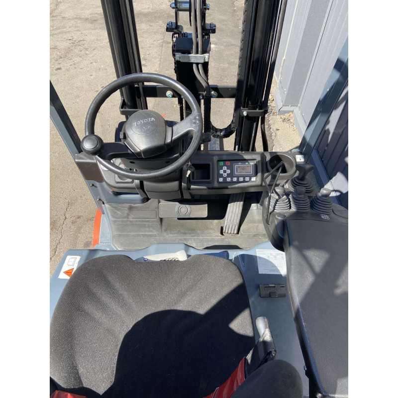 Електричний навантажувач TOYOTA 8FBE15T (Li-ION)