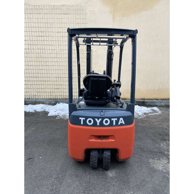 Електричний навантажувач TOYOTA 8FBE16T