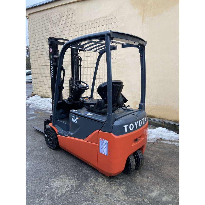 Электрический погрузчик TOYOTA 8FBE16T