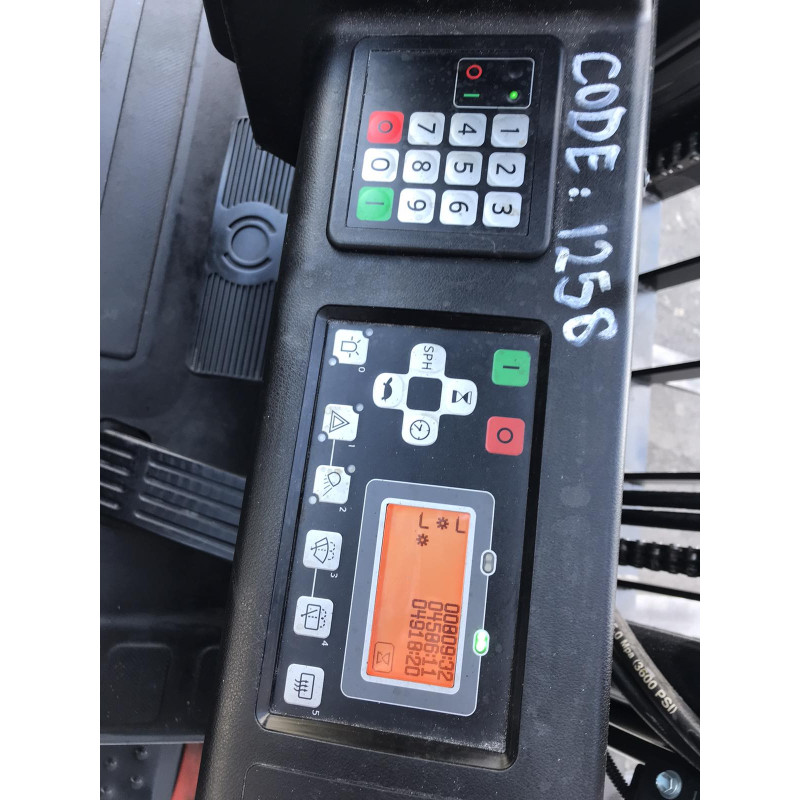 Електричний навантажувач TOYOTA 8FBMKT25.