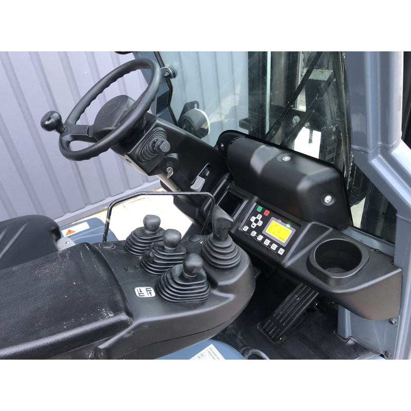 Електричний навантажувач TOYOTA 8FBE16T