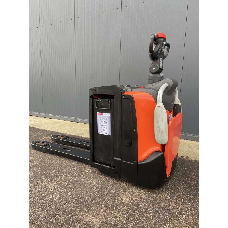 Тележка электрическая TOYOTA LPE200