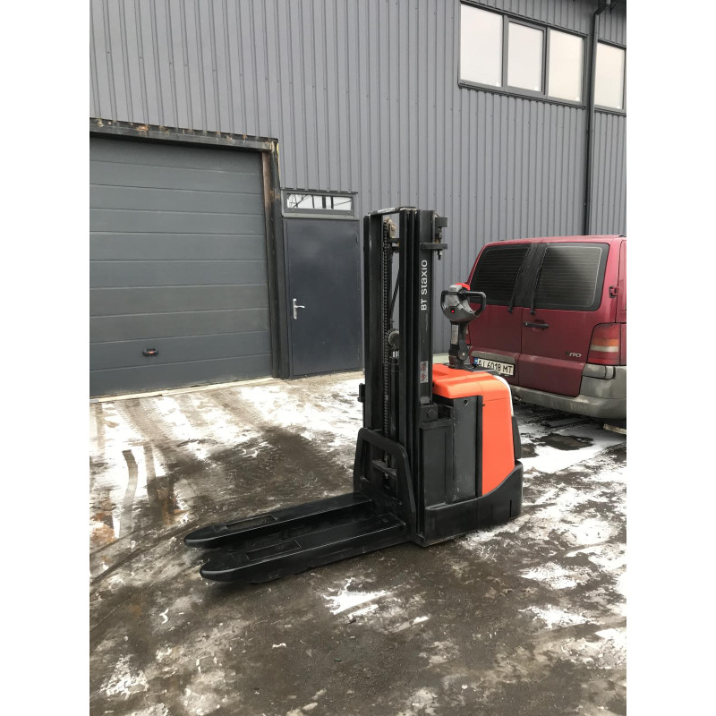 Штабелер електричний  BT SPE125 