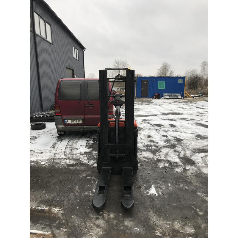 Штабелер електричний  BT SPE125 