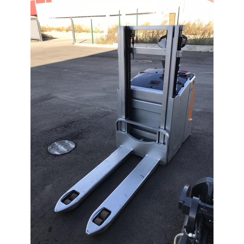 Штабелер електричний  STILL EXD-SF20  